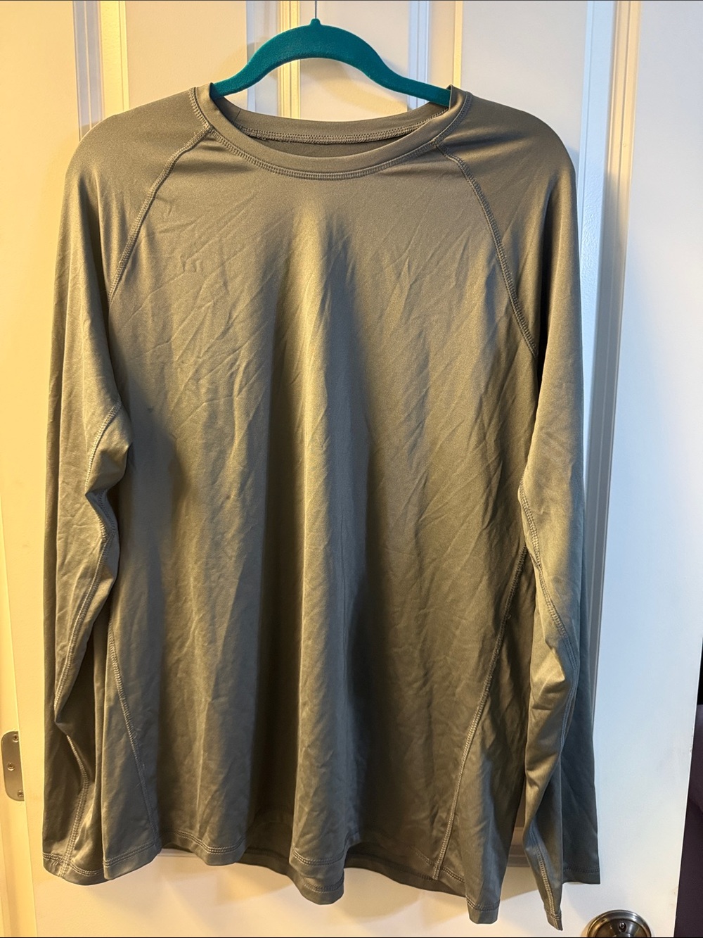 Men's Long-Sleeve Crew Performance UPF Shirt